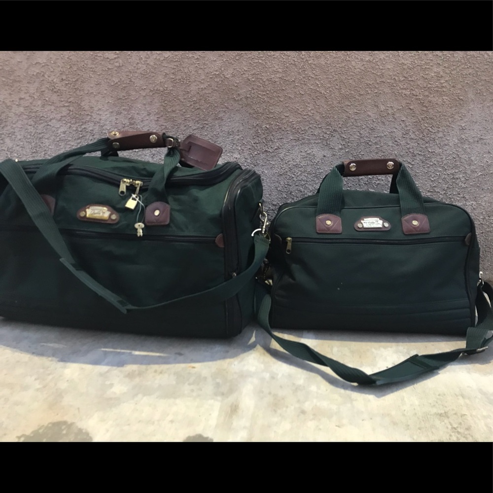 Ricardo’s Beverly Hills vintage luggage set
